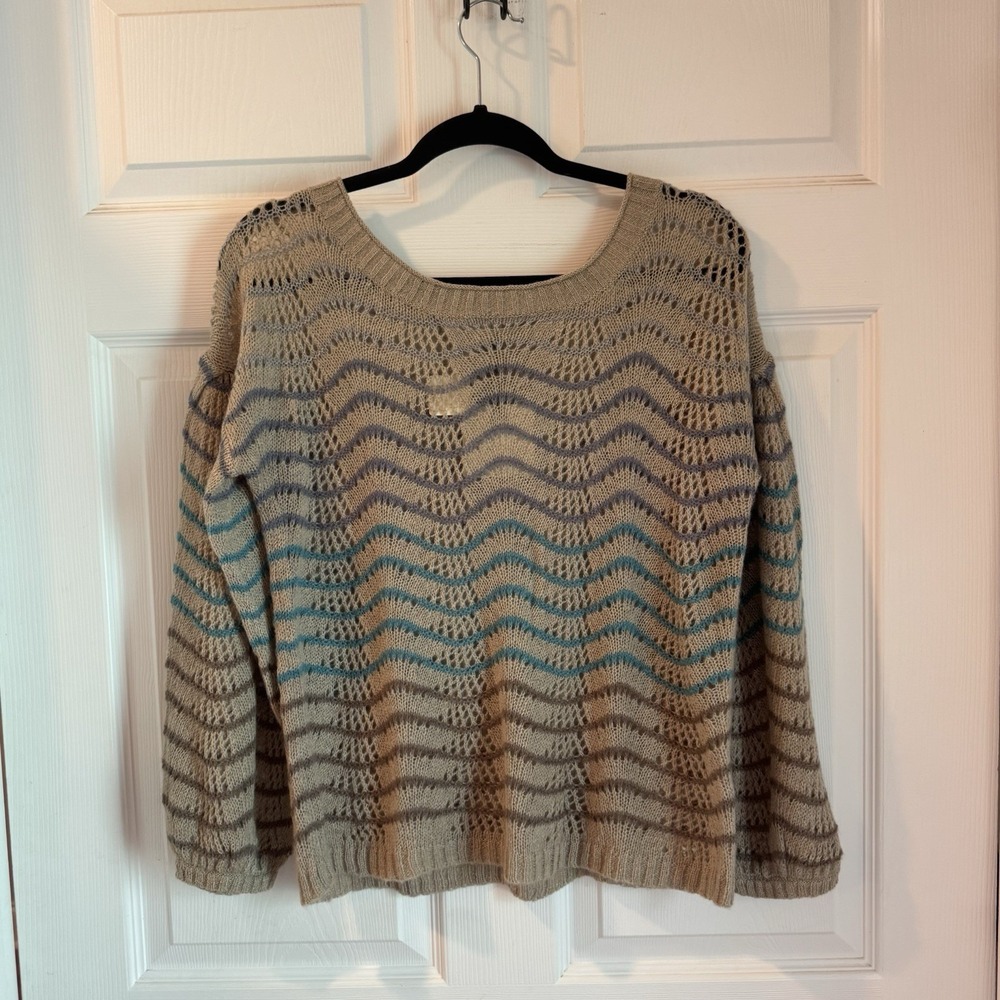 New HINGE Womens Loose Knit Scoop Neck Lightweight Puffy Sleeve Sweater Size‎ M